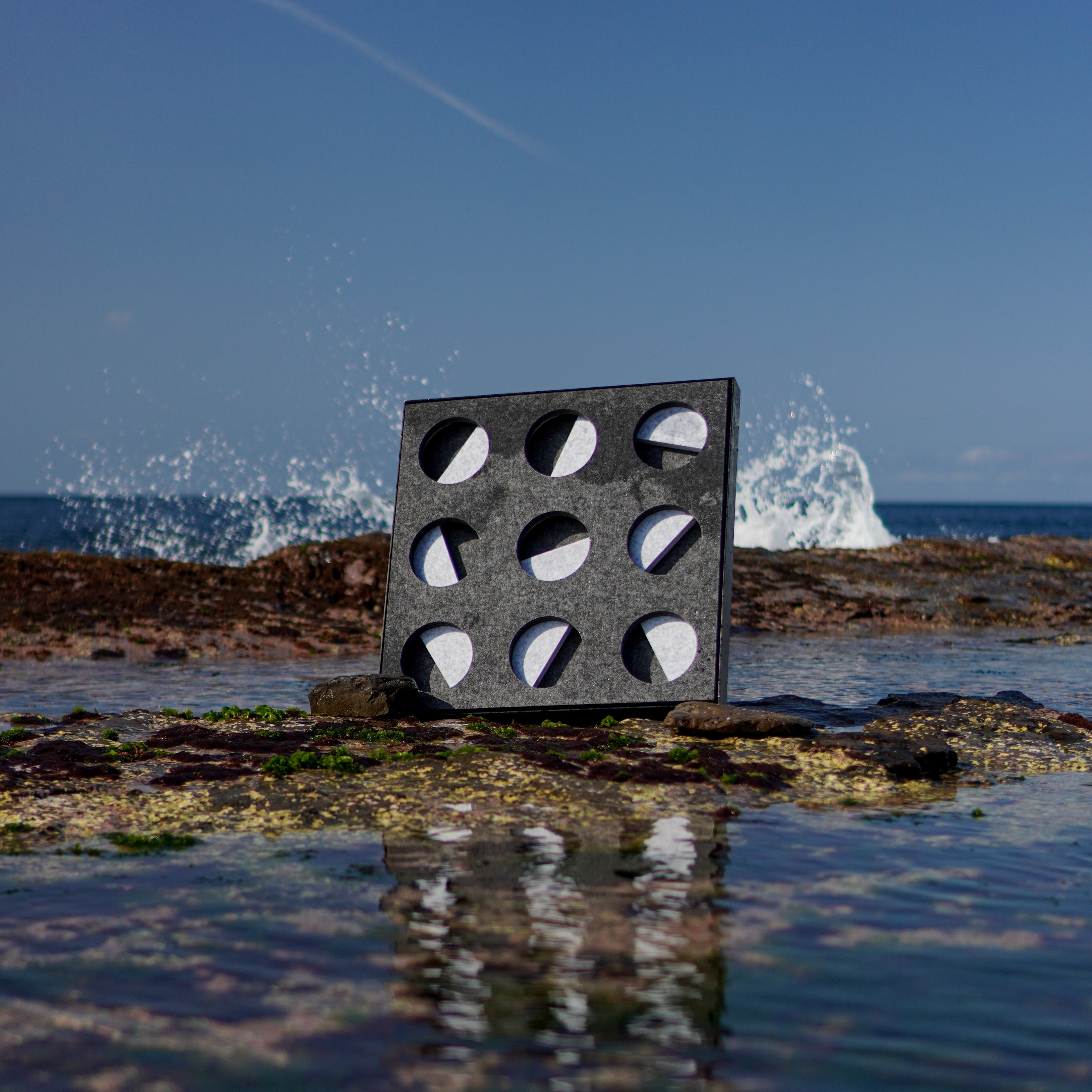 Eclipses Pro 2'x2' Acoustic Panel – Magnetic Celestial Diffuser