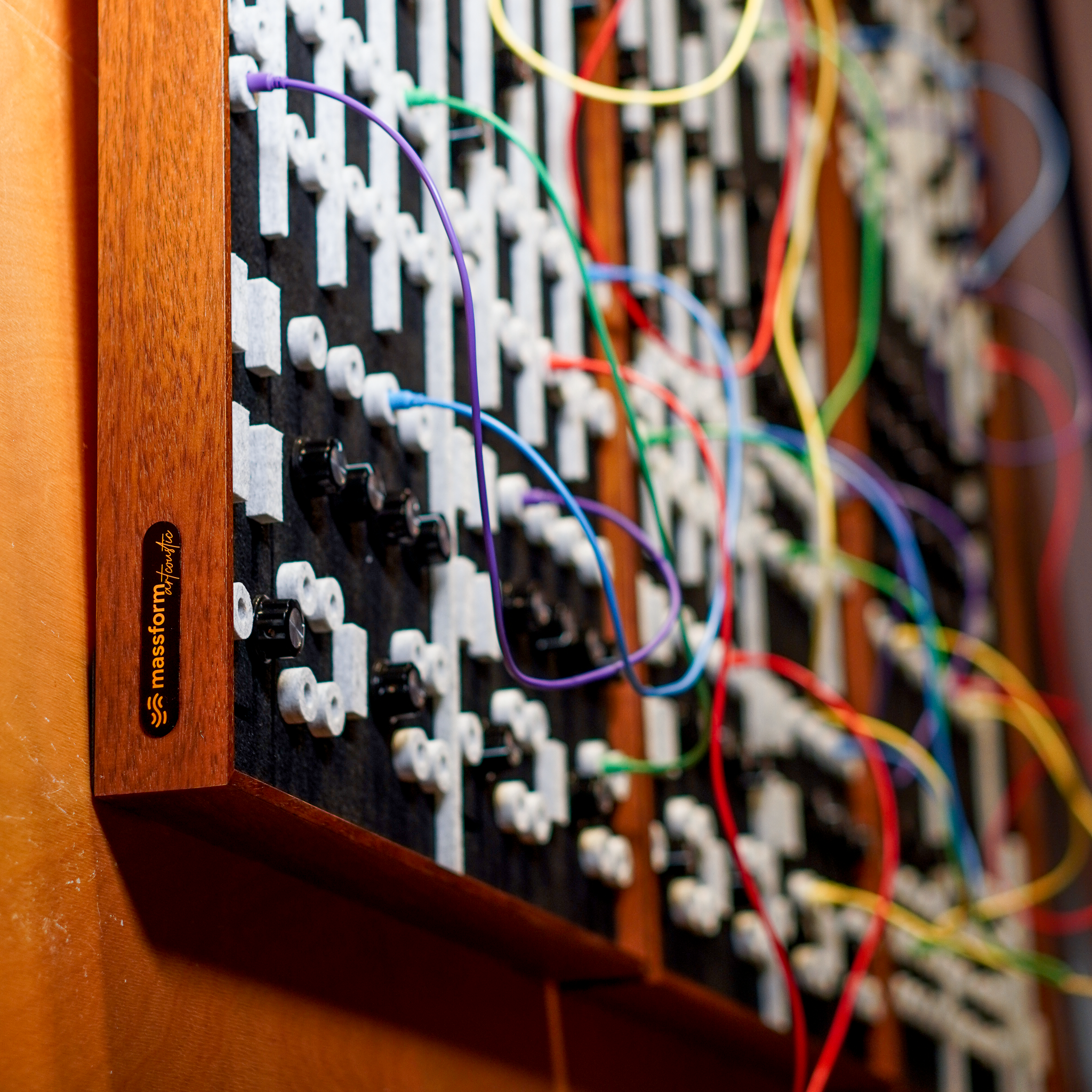 Moogdulation 吸音板組合 – 模組合成器壁飾+Patch Cables