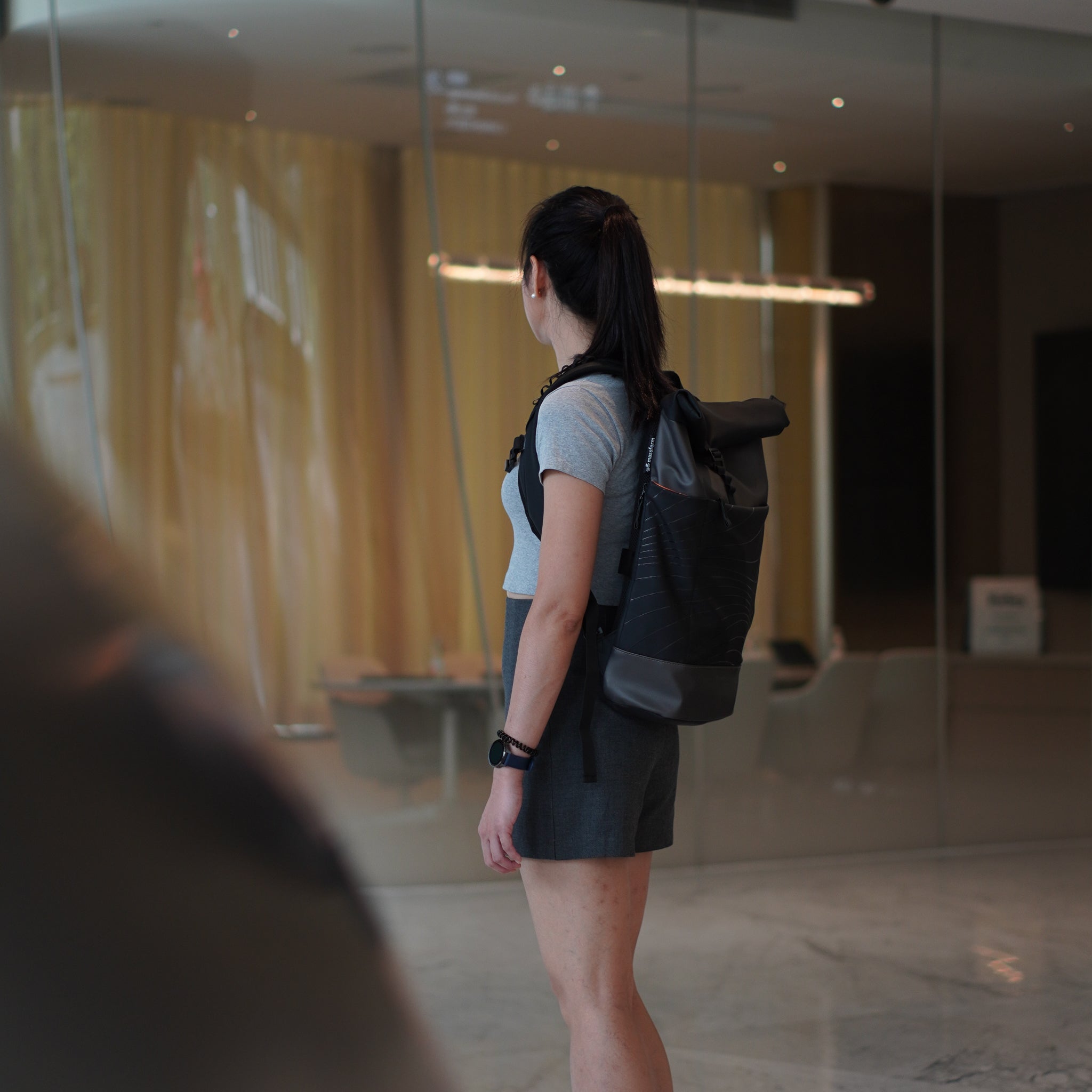 WAVE rolltop Backpack | water-resistant, laptop-ready, city-to-studio carry