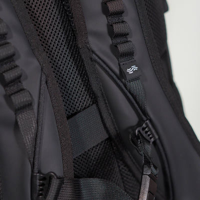 WAVE rolltop Backpack | water-resistant, laptop-ready, city-to-studio carry